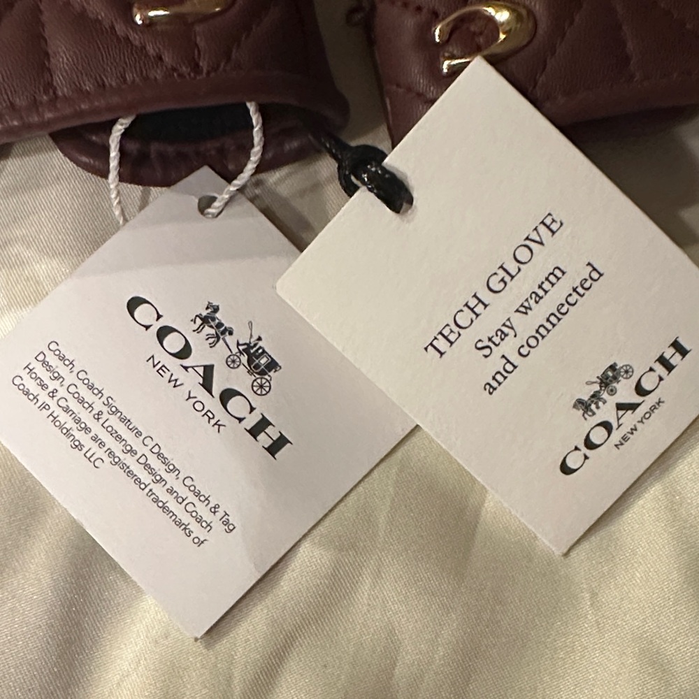 Coach Wine Quilted Sheep Leather Tech Gloves w/Wool Lining - Picture 2 of 14